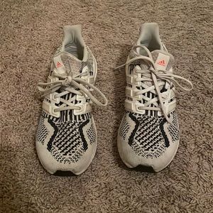 Ultra boost adidas shoes, in a size womens 8 which is a mens 6.5